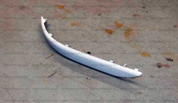 МОЛДИНГ ЗАДНЕГО БАМПЕРА ПРАВЫЙ (БЕЗ СЕРЕБР.ВСТАВКИ) (неоригинал) M11-2804532BC-DQ