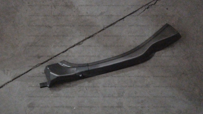 ПАНЕЛЬ ЗАДНЕГО ПРАВОГО ФОНАРЯ ВЕРХНЯЯ 106200316202