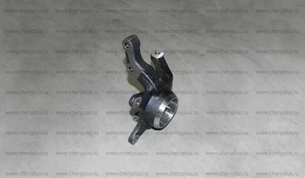 Кулак поворотный передний левый S18D-3001011