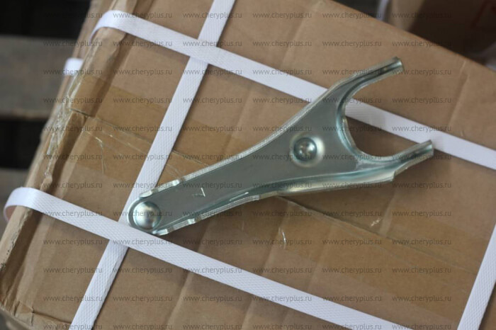 ВИЛКА СЦЕПЛЕНИЯ GL MK, MK CROSS, OTAKA, EMGRAND, VISION (неоригинал) 3160121102