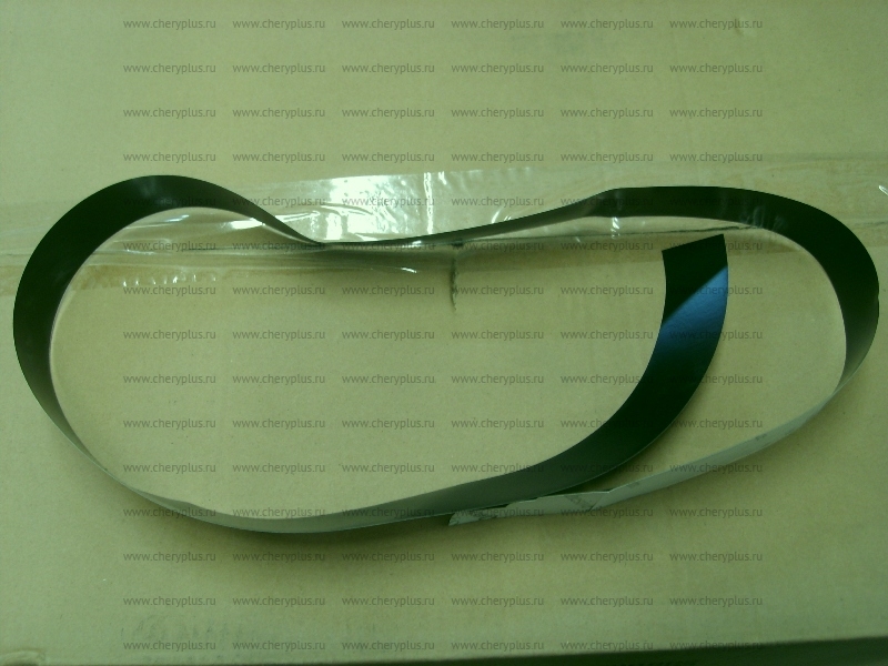 ПЛЕНКА ЗАДНЯЯ ЗАДНЕЙ ПРАВОЙ ДВЕРИ 1068003553