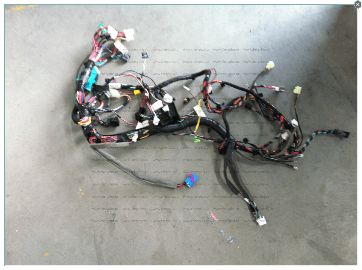 ЖГУТ ПРОВОДОВ ПРИБОРНОЙ ПАНЕЛИ 1067003673