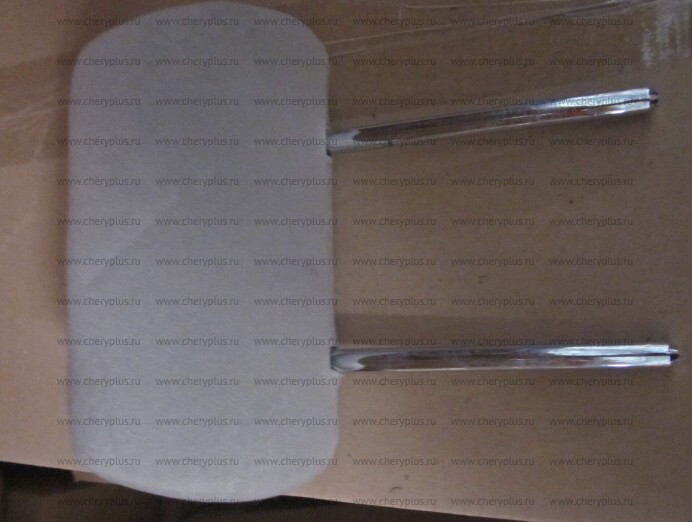 ПОДГОЛОВНИК ЗАДНЕГО СИДЕНЬЯ ЦЕНТРАЛЬНЫЙ 1068002854