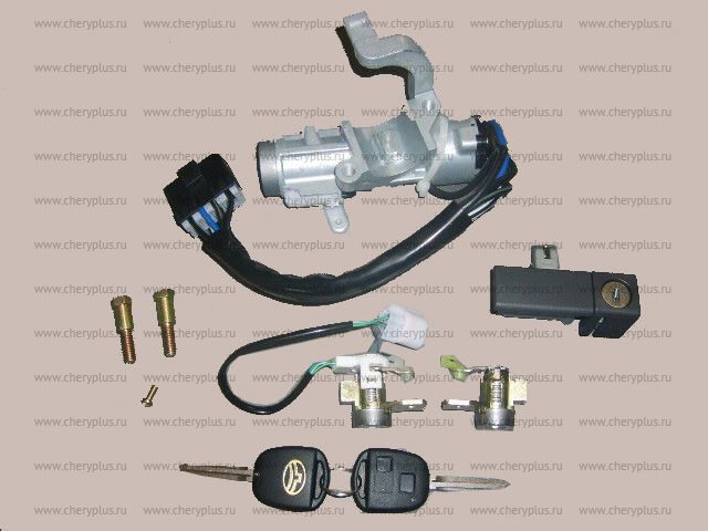 ЗАМОК ЗАЖИГАНИЯ С КОМПЛЕКТОМ ЛИЧИНОК WINGLE 3704100-P00