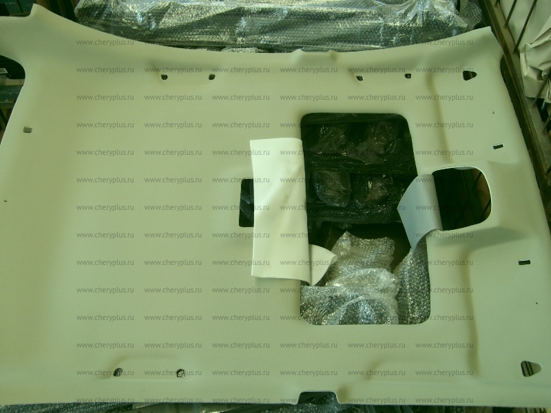 ПАНЕЛЬ КРЫШИ С ЛЮКОМ 1068001053