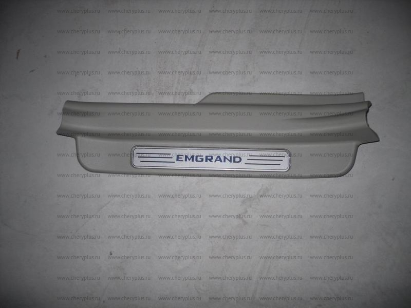 Накладка порога левая 1068001081-01