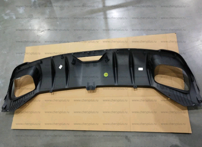 НАКЛАДКА БАМПЕРА ЗАДНЕГО ЦЕНТРАЛЬНАЯ GL COOLRAY (2019) (неоригинал) 6044058600