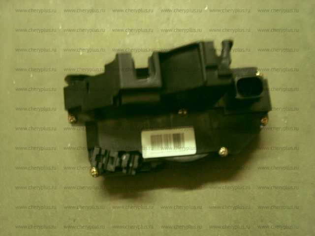 Замок двери задний лев EMGRAND (неоригинал) 1018011209