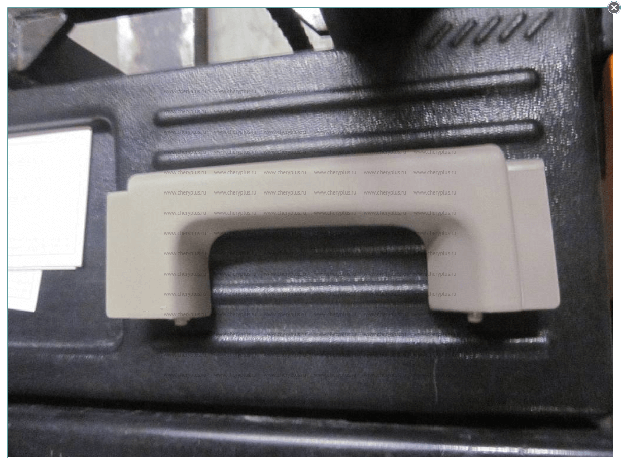 ПАНЕЛЬ ДЕКОРАТИВНАЯ РУЧКИ ЗАДНЕЙ ЛЕВОЙ ДВЕРИ 1068002709