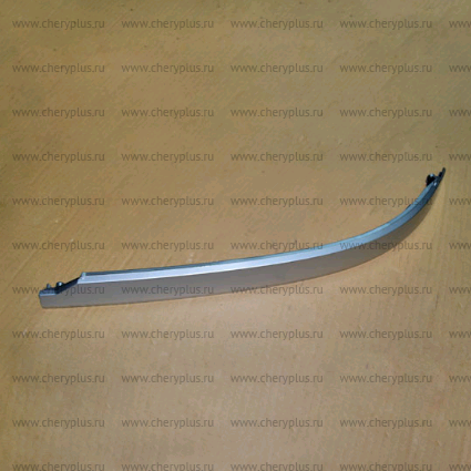 Накладка заднего бампера правая серебристая 602000936AAAKR