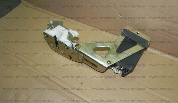 ЗАМОК ДВЕРИ ПЕРЕДНЕЙ ЛЕВОЙ (неоригинал) S18-6105100