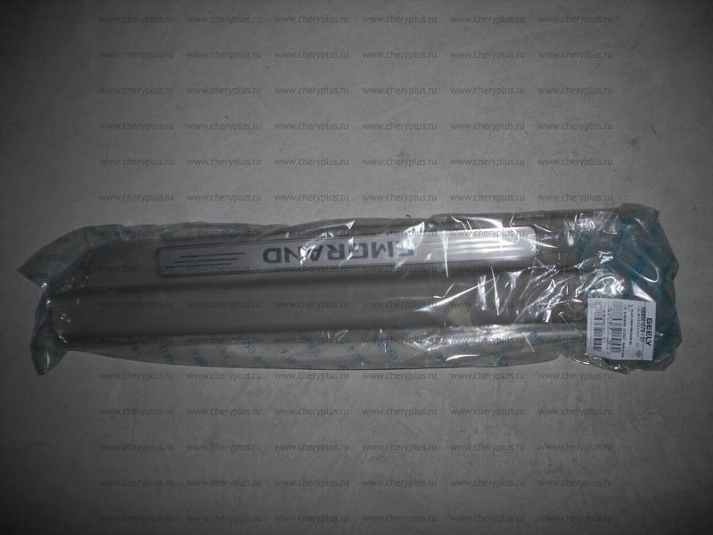 Панель задней стойки правая 1068001079-01