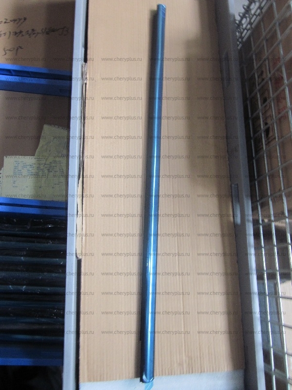 МОЛДИНГ СТЕКЛА ЗАДНЕЙ ПРАВОЙ ДВЕРИ 1068020500