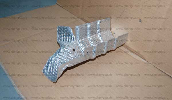 Heat insulation plate-steering mechanism T21-3412010