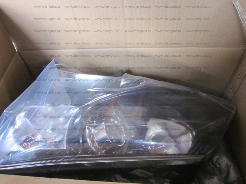 ФАРА ПЕРЕДНЯЯ ЛЕВАЯ GL EMGRAND (SEDAN) MODEL 2012-13(Черный отражатель) (неоригинал) 1067003376