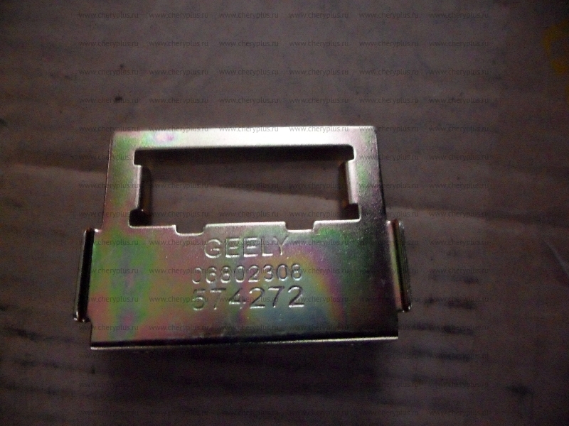 КРОНШТЕЙН РАЗЪЕМА OBD 1068002308