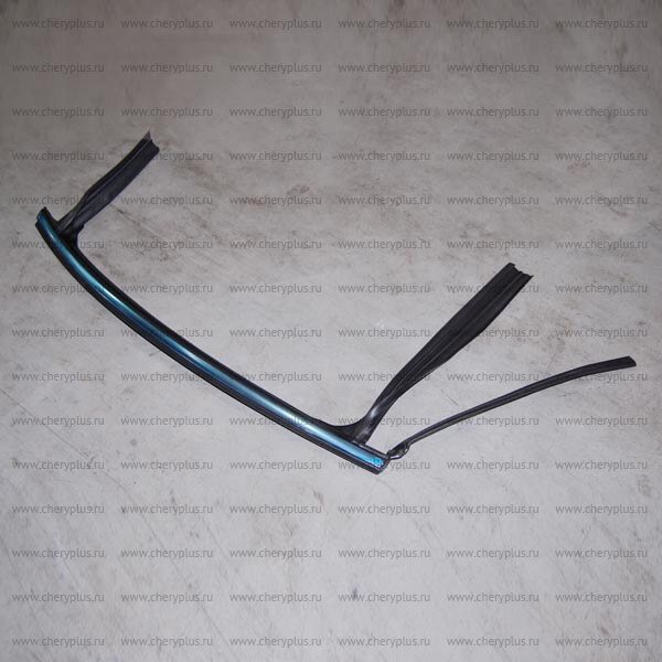 Уплотнитель стекла прав.перед.двери рез. M11-5206213BA