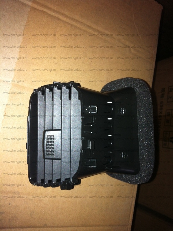 ДЕФЛЕКТОР ЦЕНТРАЛЬНЫЙ ЛЕВЫЙ 1068050293 ДЕФЛЕКТОР ЦЕНТРАЛЬНЫЙ ЛЕВЫЙ 1068050293